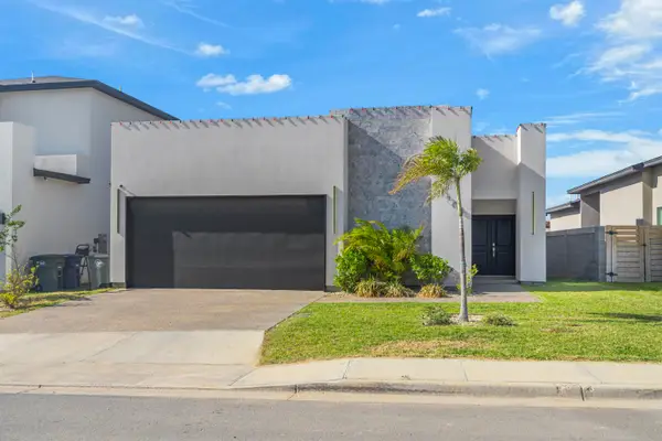 1708 Fresnillo Dr., laredo, TX 78046