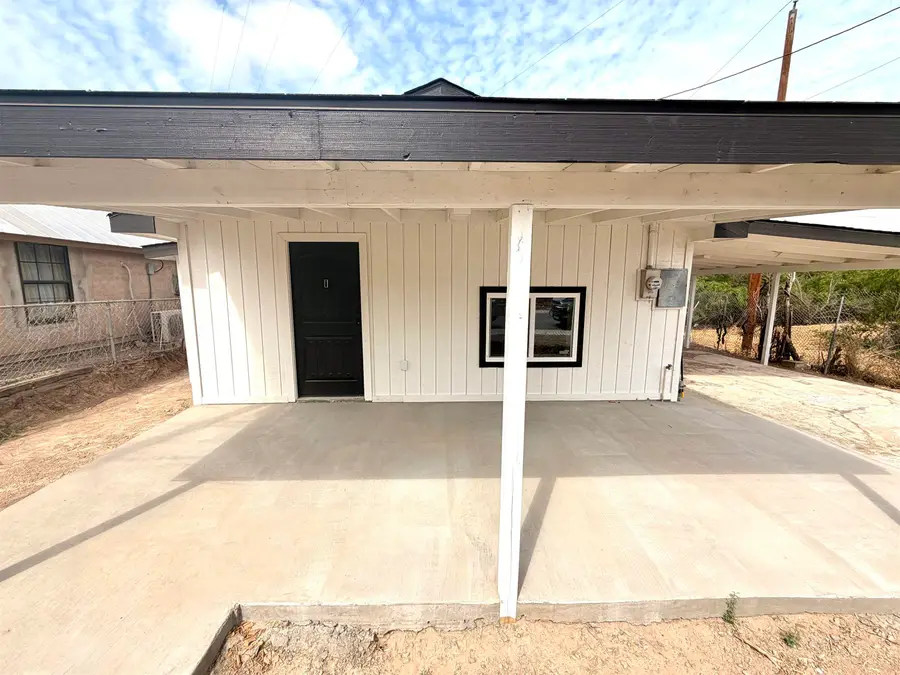 2204 Camp Street, Laredo, TX 78040 - #2