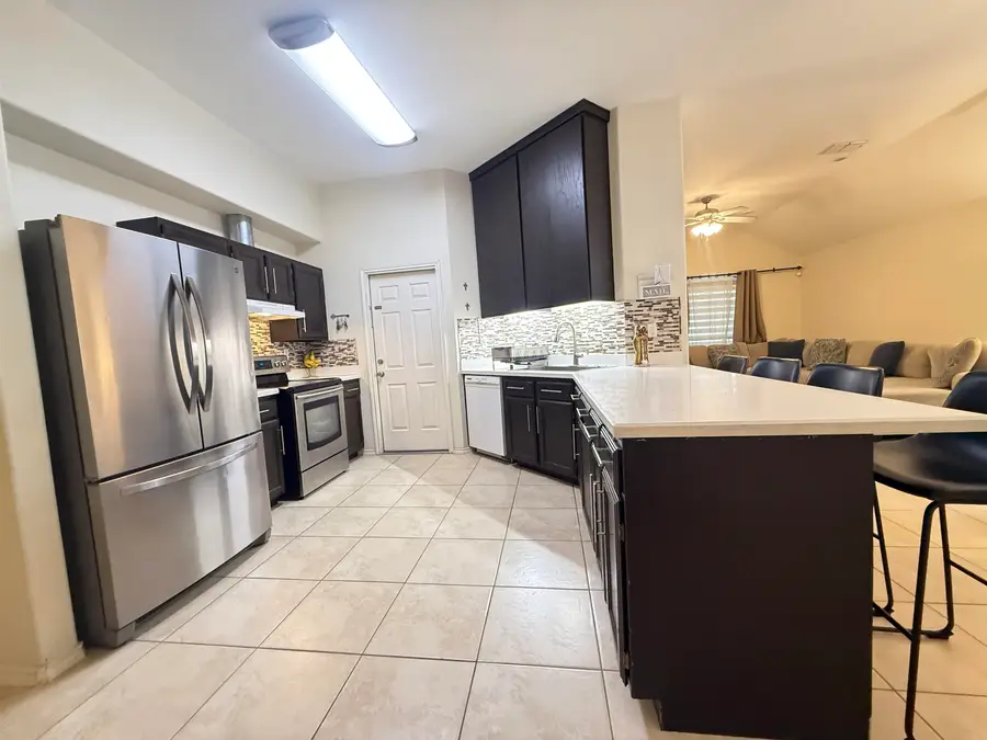 2128 Lima Lp, Laredo, TX 78045 - #3