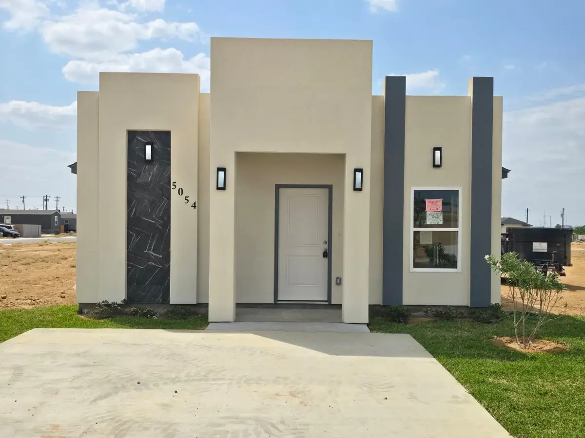 5054 Luna Grande Lp., Laredo, TX 78046 - #1