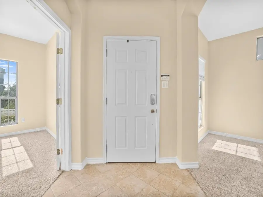 108 Majestic Palm Dr., Laredo, TX 78045 - #3