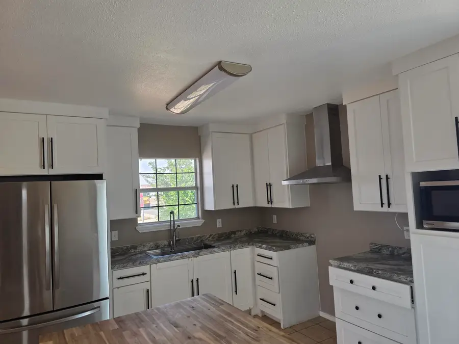 621 Bluebeard Ct., Laredo, TX 78046 - #3