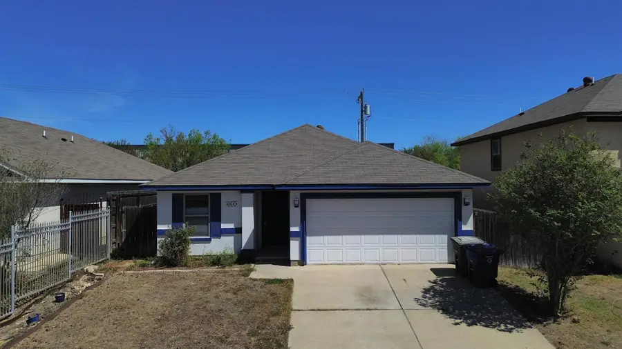 811 Bartolome Ln, Laredo, TX 78043 - #2