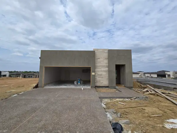 1203 Noyola Loop, Laredo, TX 78041