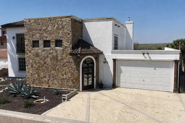 471 Cerrito Dr, Zapata, TX 78076