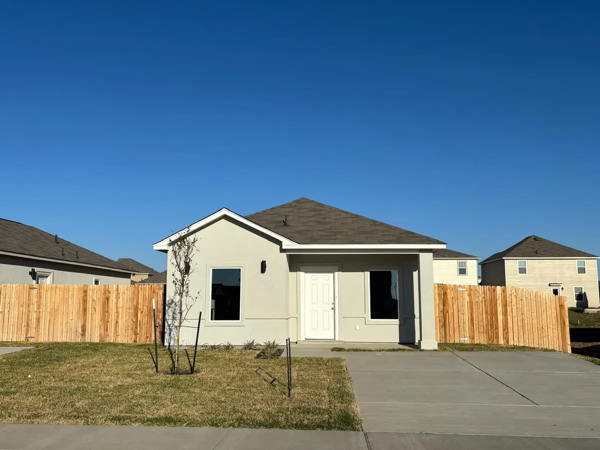 5807 Colegio Ln., Laredo, TX 78046-0000 - #1