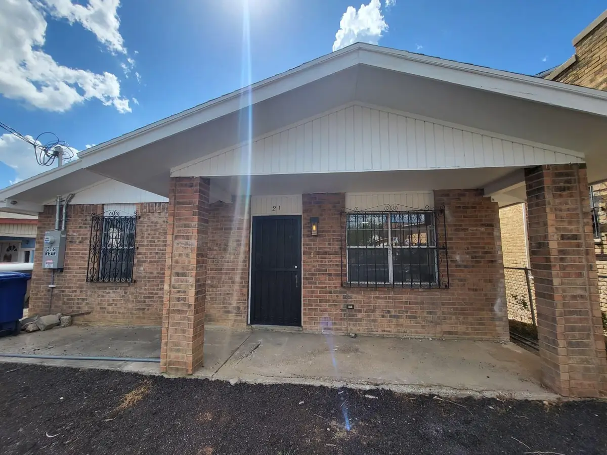 216 N Meadow Ave, Laredo, TX 78040 - #1