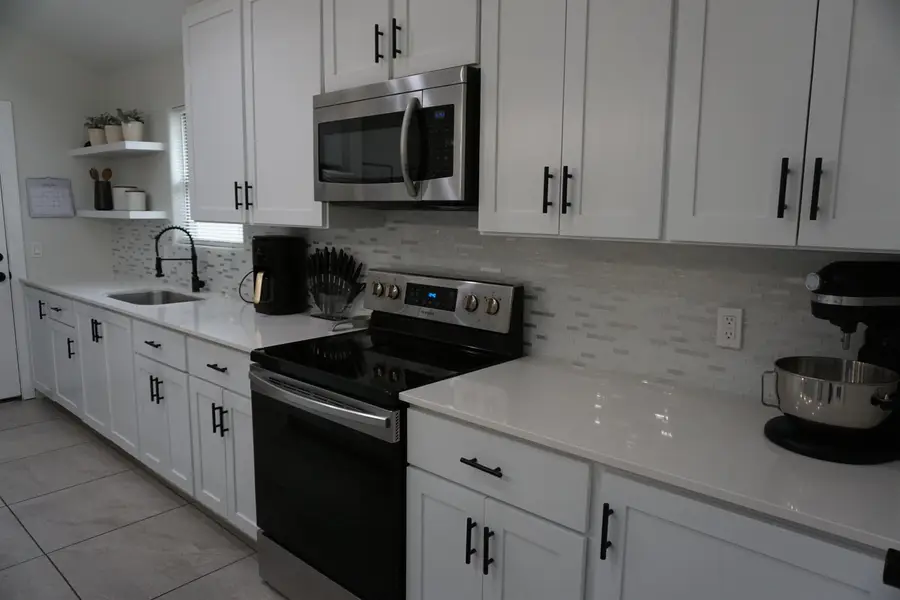 5420 Alamosa Ct., Laredo, TX 78046 - #3