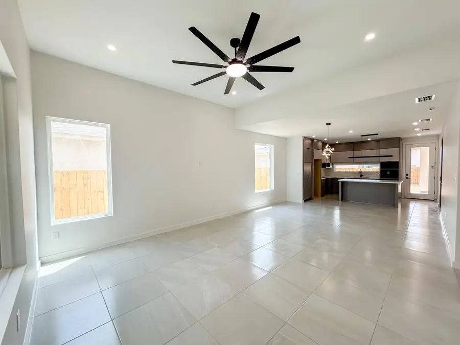 109 Balmorhea Dr., Laredo, TX 78045 - #2