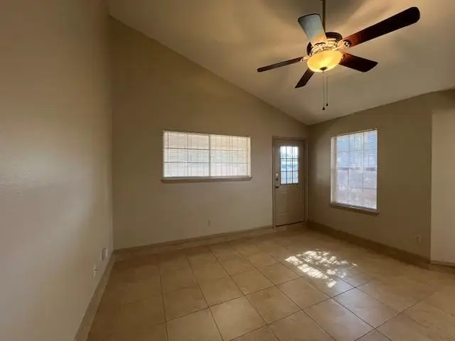 8635 Oakridge Lp, Laredo, TX 78045 - #3