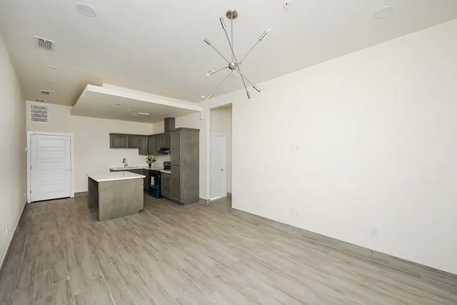 9109 McPherson Rd, Laredo, TX 78045 - #3