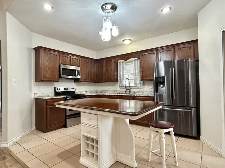 1411 Orquidia Ln E, Rio Bravo, TX 78046 - #3