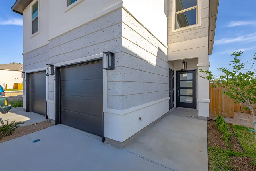 5227 Vista Trail Dr., Laredo, TX 78041 - #3