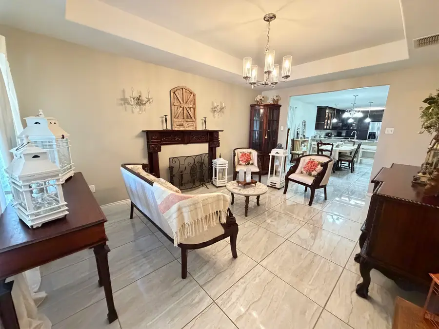 4324 Alina Dr., Laredo, TX 78046 - #2