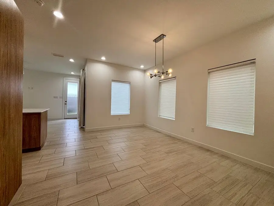 510 Deer Path Loop, Laredo, TX 78045-2237 - #2