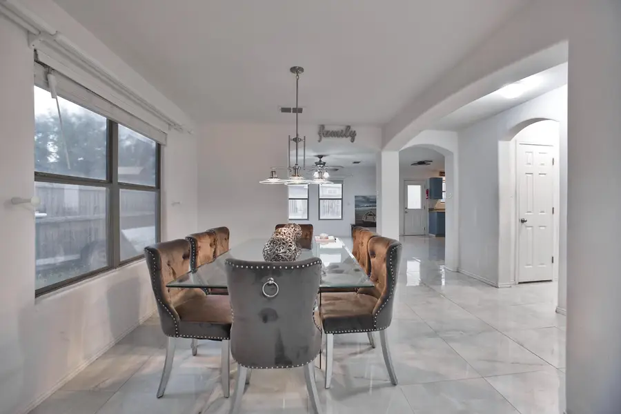 15108 Palacio Dr, Laredo, TX 78045 - #3