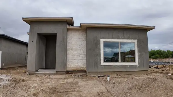 6015 Seminario Ln., LAREDO, TX 78046