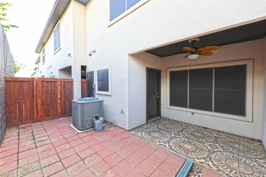 5610 Montevista Dr., Laredo, TX 78041 - #2