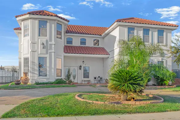 245 Lake Powell Dr, Laredo, TX 78045