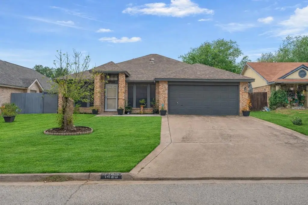 1425 Longhorn Dr, Laredo, TX 78045 - #1