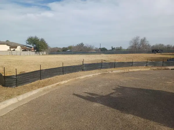 315 Rhone Ln, LAREDO, TX 78041