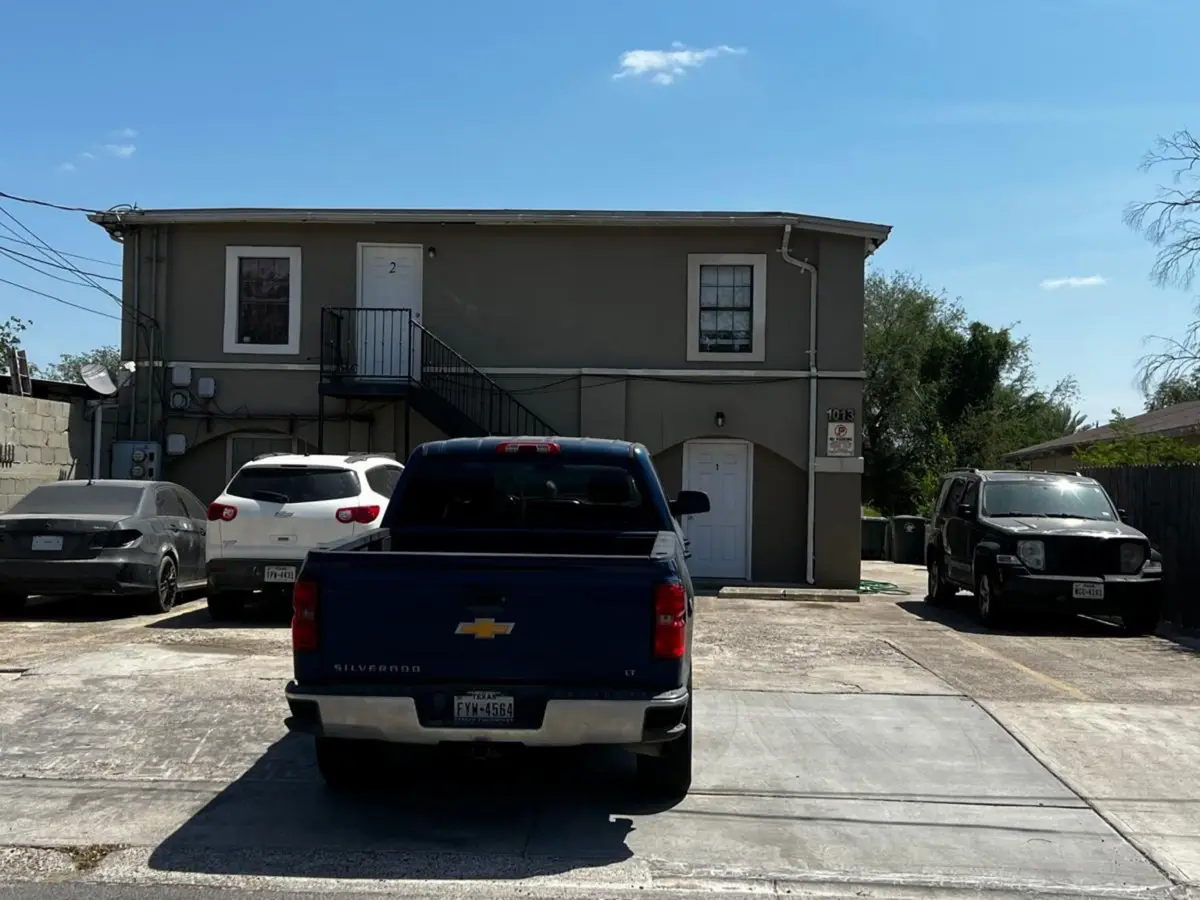 1013 N Canada Ave, Laredo, TX 78043 - #1