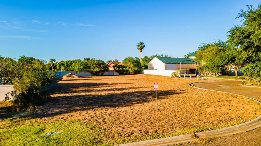 106 Redwing Ct, Laredo, TX 78045 - #2