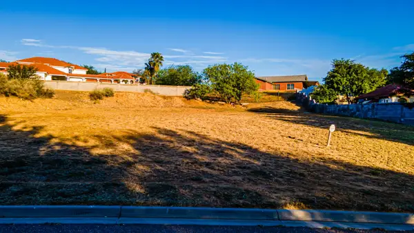 105 Mockingbird Ct, LAREDO, TX 78045