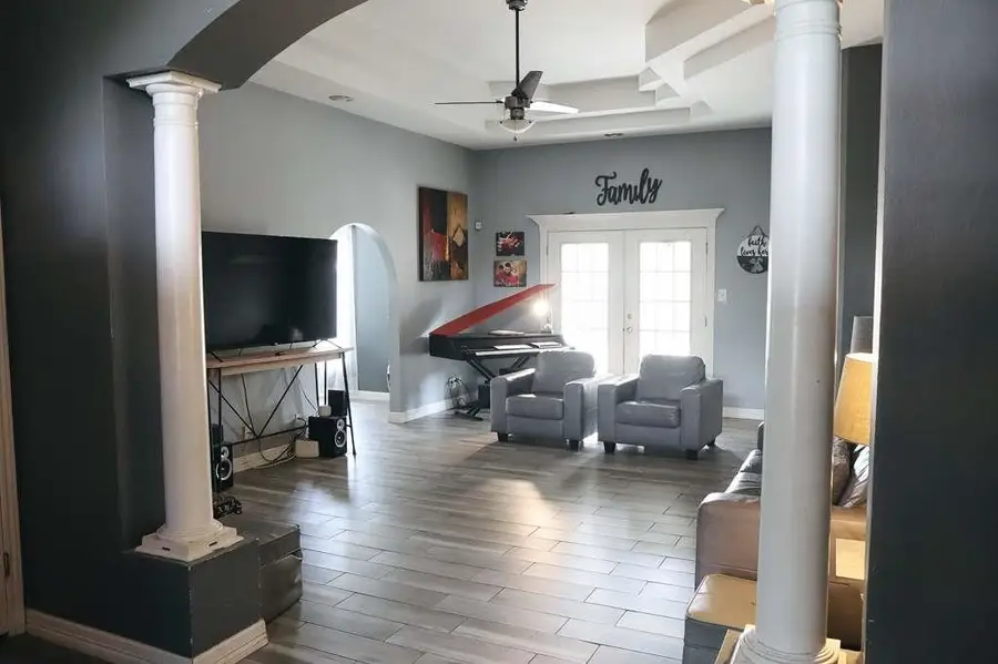 1608 Sherwood Dr, Laredo, TX 78045 - #3