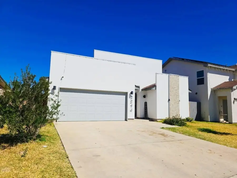 2214 Durazno Ct., Laredo, TX 78046 - #2