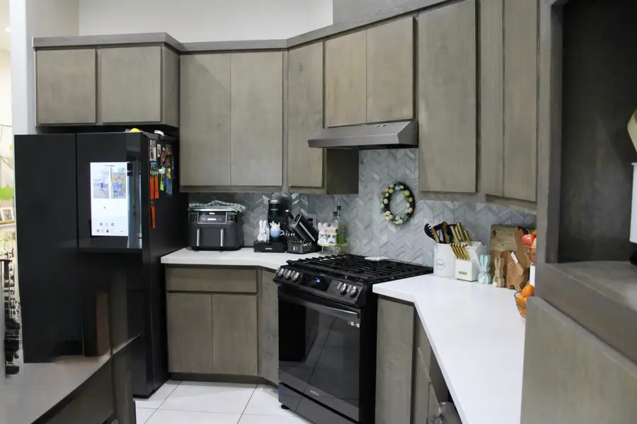 411 Glen Cook Dr., Laredo, TX 78041-6469 - #3