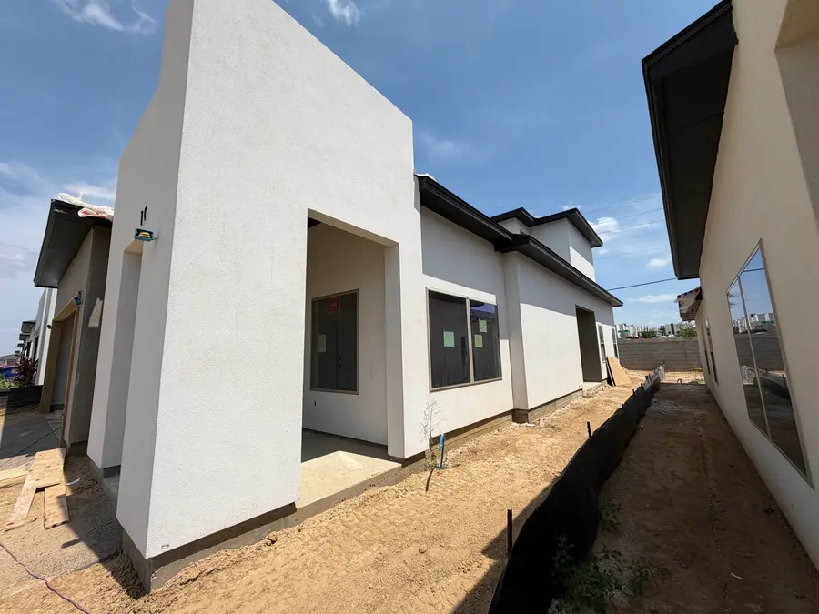 1016 Noyola Loop, Laredo, TX 78046 - #3