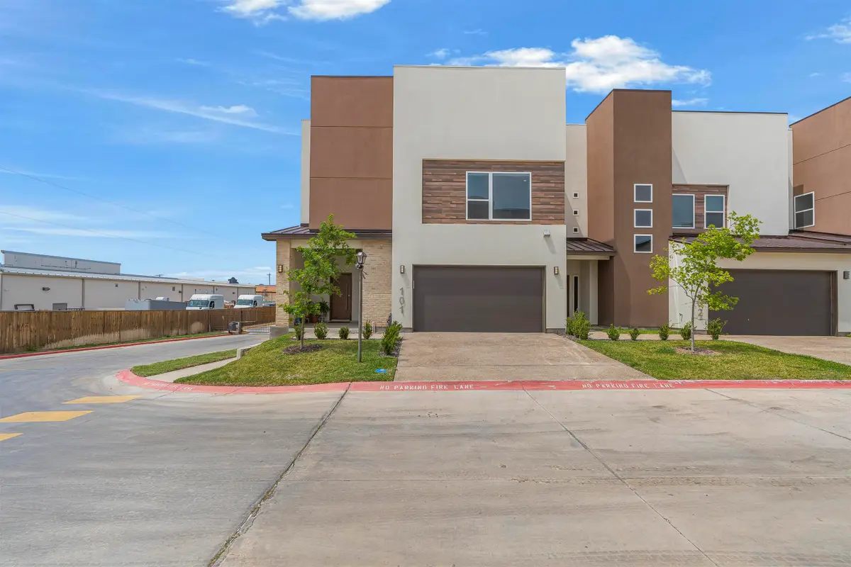 9653 McPherson Rd, Laredo, TX 78045 - #1