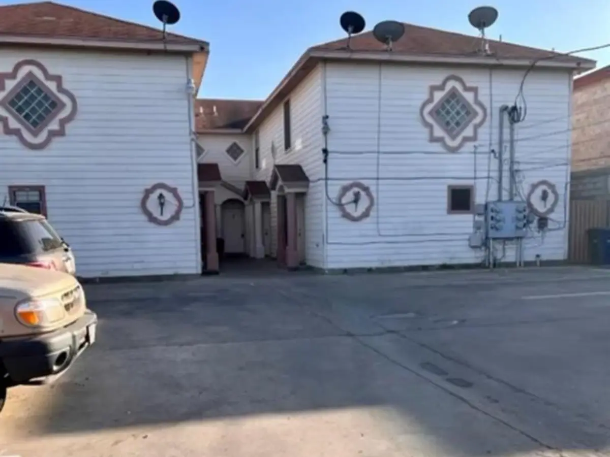 2803 Bayard St, Laredo, TX 78046-8259 - #1