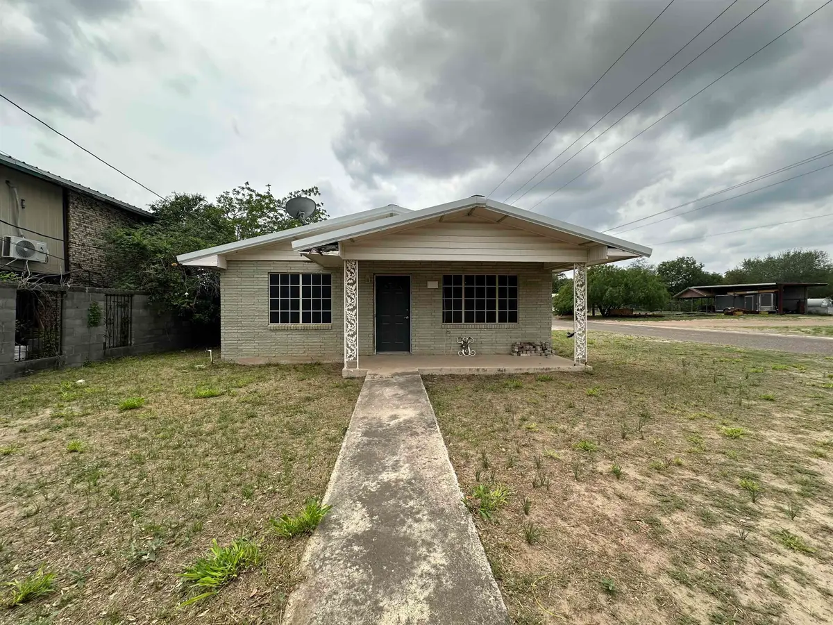 1813 N 1st. St., Zapata, TX 78076 - #1