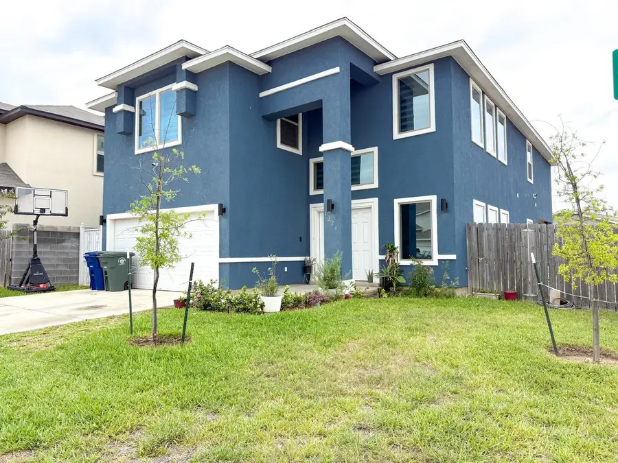 4226 Lorisa, Laredo, TX 78046 - #2