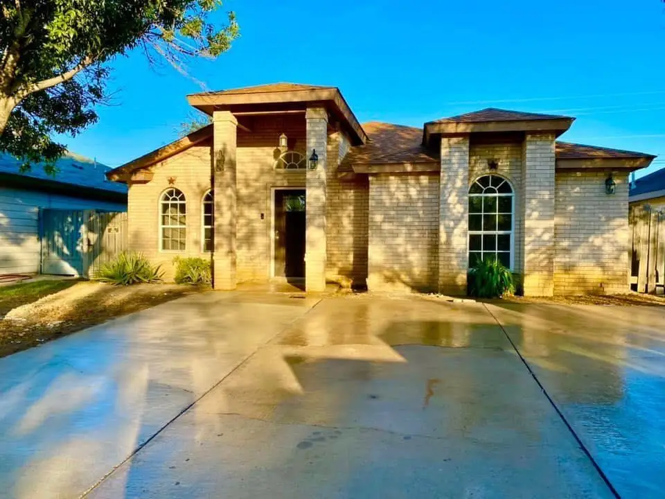928 Birney Court, Laredo, TX 78046 - #1