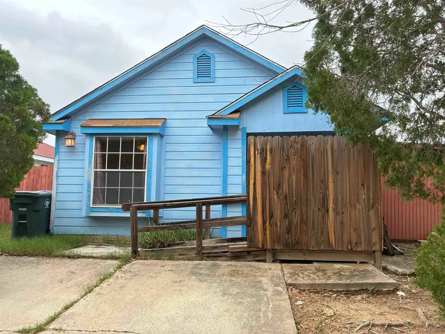 1219 Truman Ln, Laredo, TX 78046 - #2