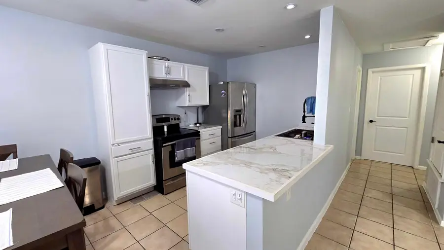 4902 Marcella Ave, Laredo, TX 78041 - #3