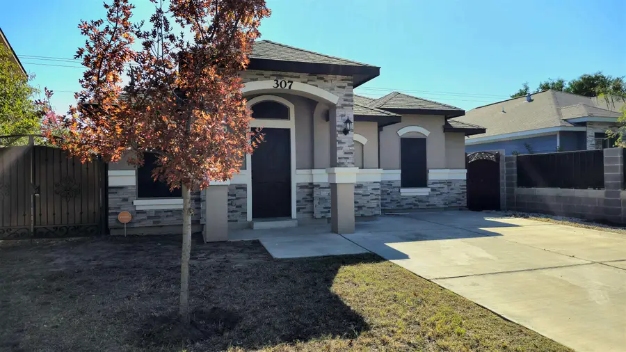 307 Santander Dr, Laredo, TX 78046-0000 - #2