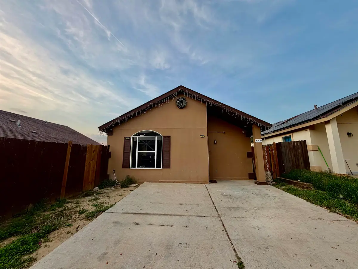 410 Gage Lp, Laredo, TX 78046 - #1