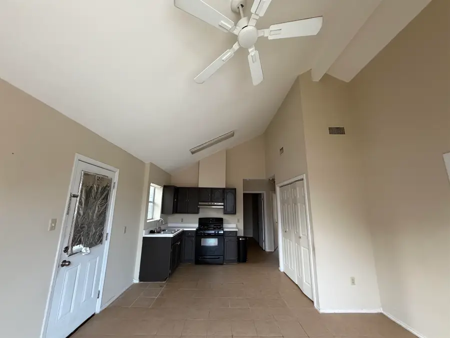 410 Gage Lp, Laredo, TX 78046 - #3