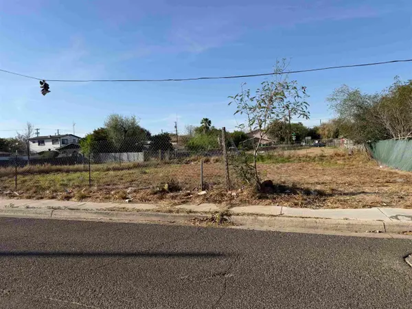 1902 Iturbide St, Laredo, TX 78040