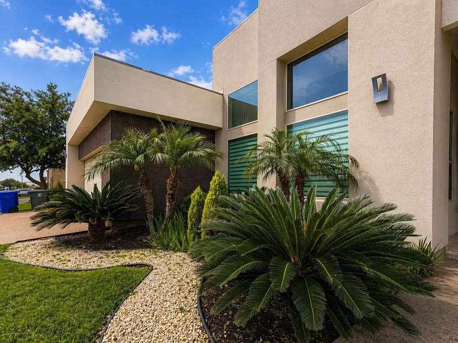2917 O'Henry Dr, Laredo, TX 78041 - #3