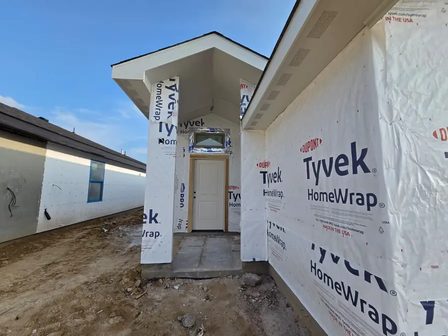 227 Lusitano Dr., Laredo, TX 78046 - #2