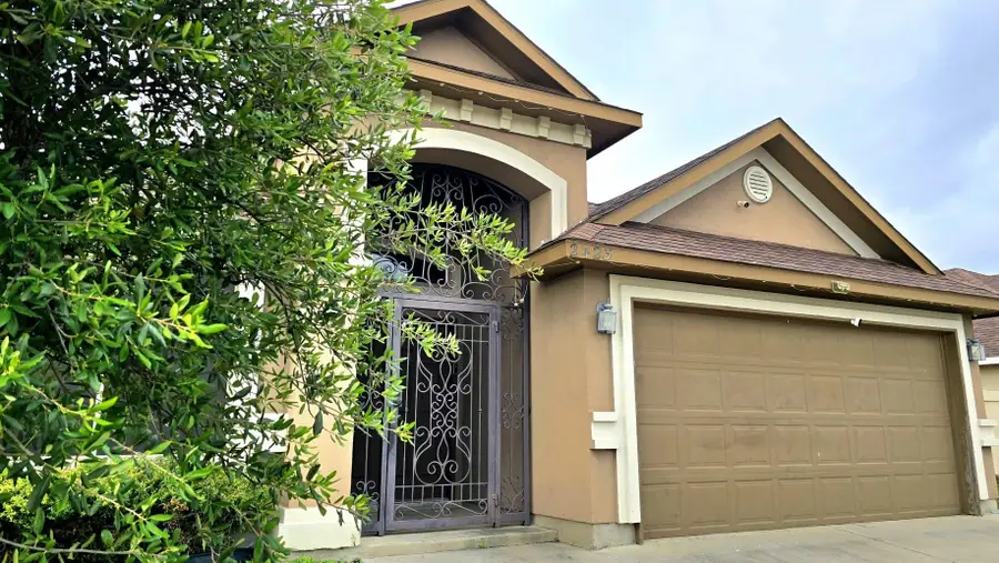 2423 Lucia Ct, Laredo, TX 78041 - #2