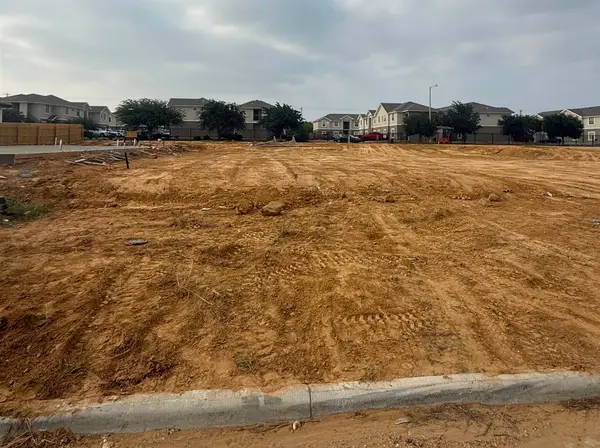 220 Lusitano Dr., laredo, TX 78046