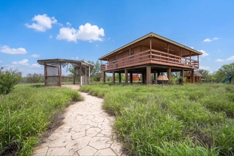 1061 Sal si Puedes, Laredo, TX 78041 - #2