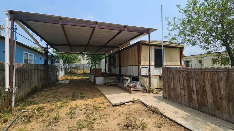 4560 George Ln, Laredo, TX 78046 - #2