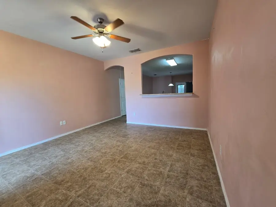 5507 Marlin Dr, Laredo, TX 78043 - #2